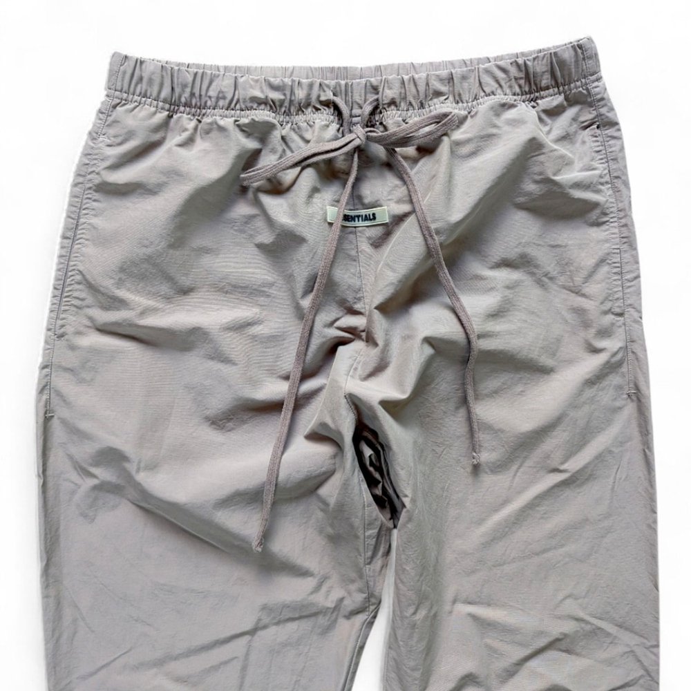 Fear of God Essentials Mens Nylon Track Pant XL Taupe Water Resistant Streetwear - Picture 4 of 9